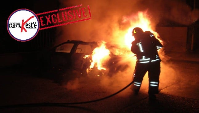 Incendiata nella notte auto della moglie di un commerciante di Casagiove