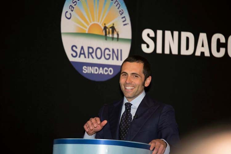 Sarogni consegna le deleghe a Michele Sorbo e a Nicola Belluomo, ex oppositori