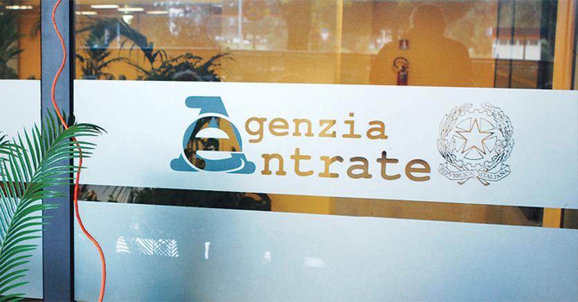 Emessa la Sentenza della Cassazione: licenziato ispettore dell’Agenzia delle Entrate di Caserta