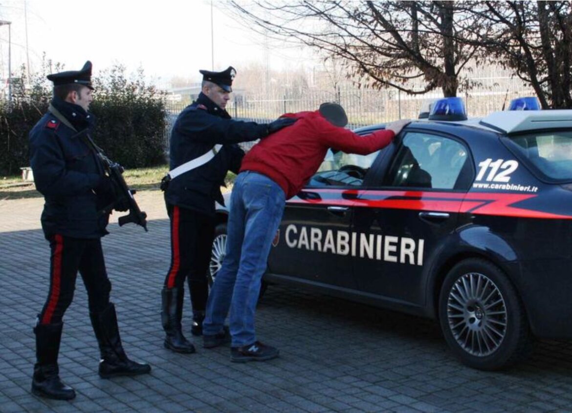 Arrestato in Flagranza di Reato per Detenzione e Spaccio di Sostanze Stupefacenti