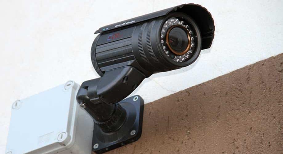 La Cassazione: “Un privato può installare telecamere sulla strada”