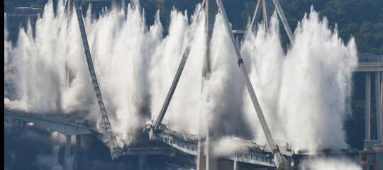 Il ponte Morandi è stato demolito