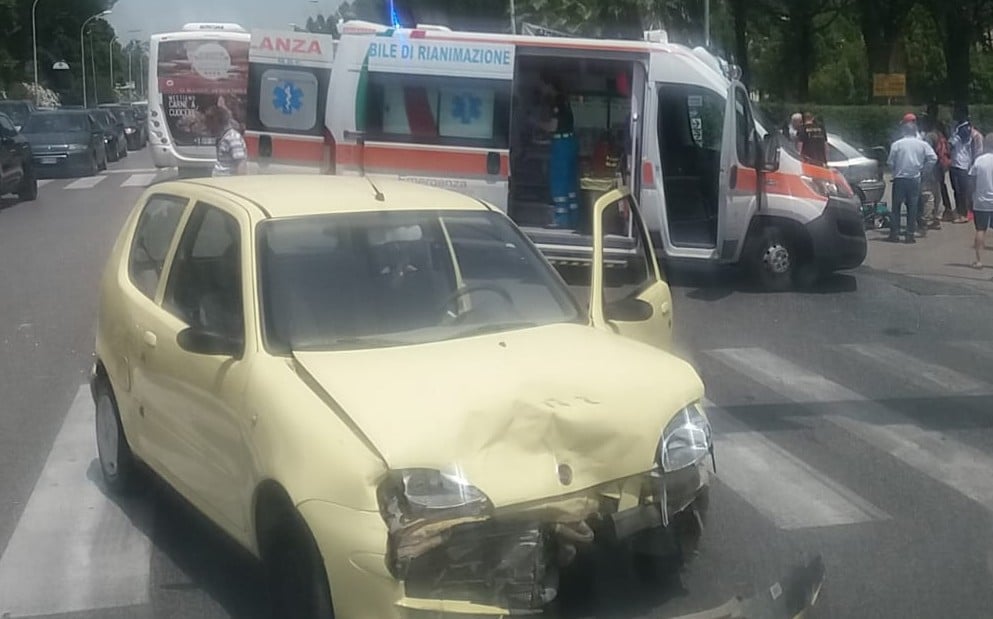 Incidente nei pressi dello svincolo di Caserta Sud