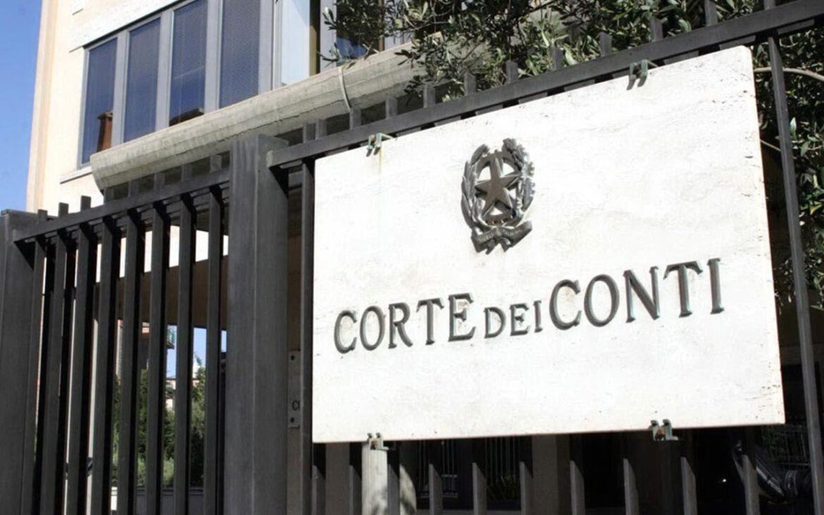 La Procura della Corte dei Conti della Campania  ha emesso 34 inviti a dedurre