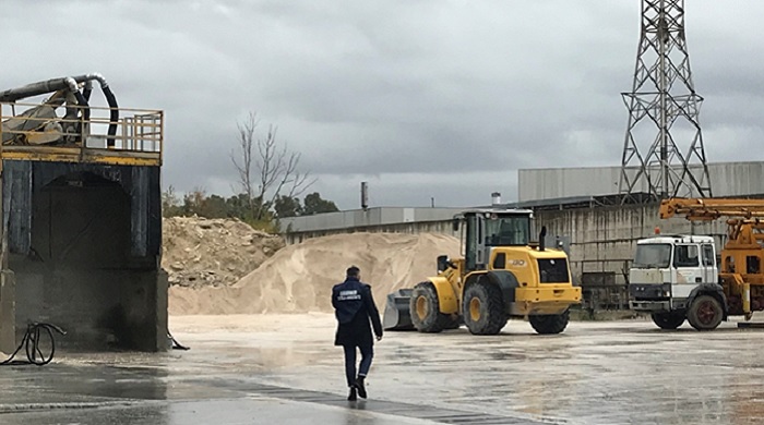 Sequestrato un noto cementificio a Caserta