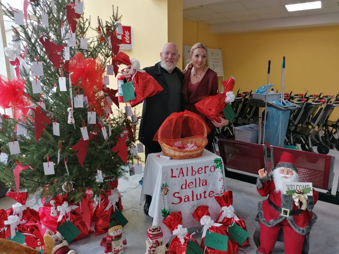 Domenica l’accensione dell’Albero della Salute all’AORN