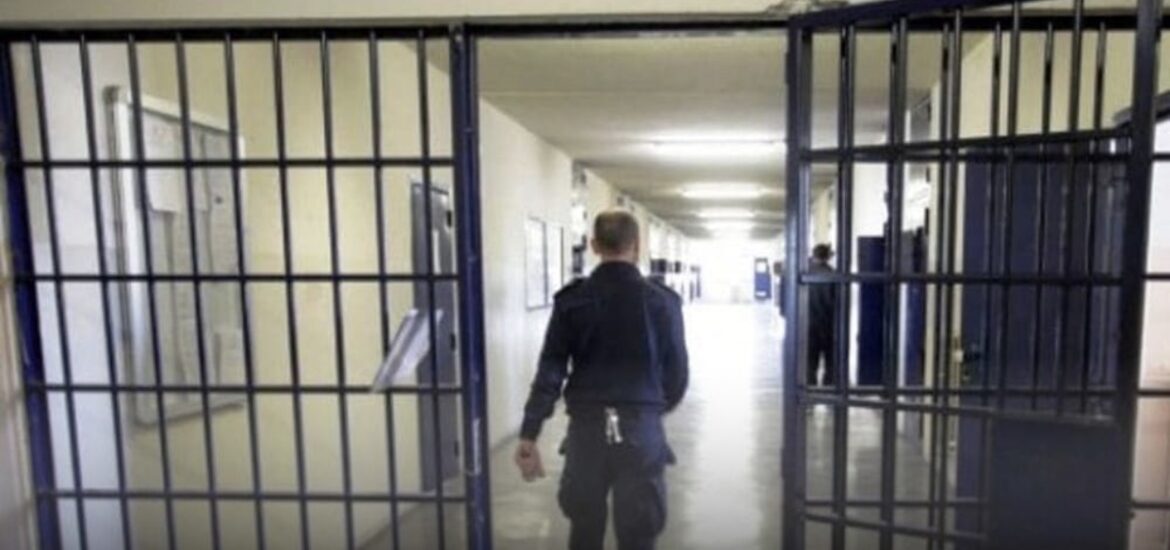 Pericolo di fuga, nuova ordinanza  di custodia cautelare in carcere per Augusto La Torre