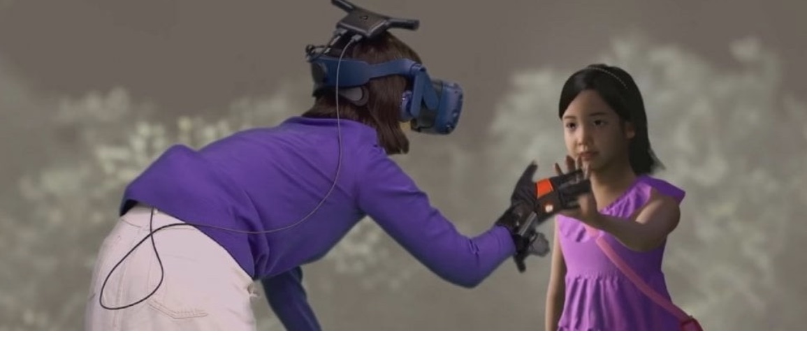 Mamma incontra figlia morta grazie alla realtà virtuale