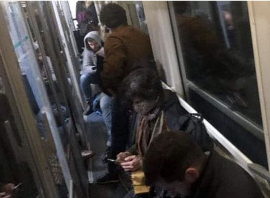 Coronavirus, Intercity da Milano fermato a Villa Literno per controlli
