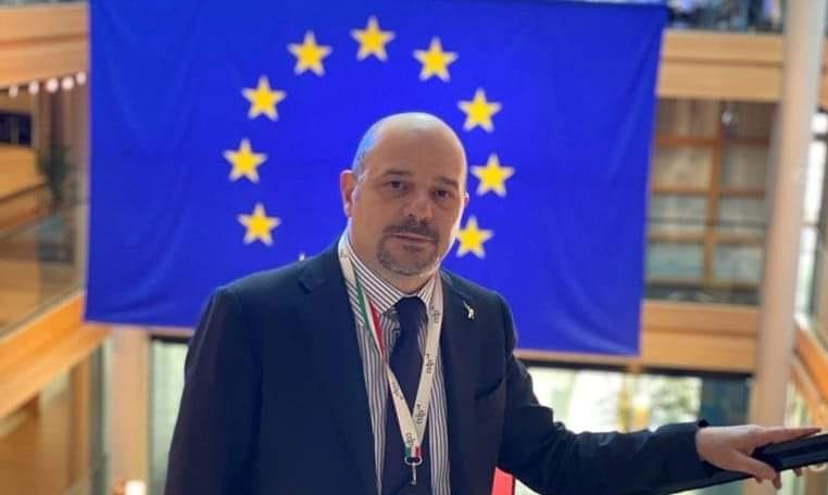 GRANT: EUROBOND SPALANCANO PORTA A TROIKA! BCE UNICA SOLUZIONE