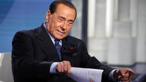 Plotone contro Berlusconi, sentenza sbagliata e pilotata