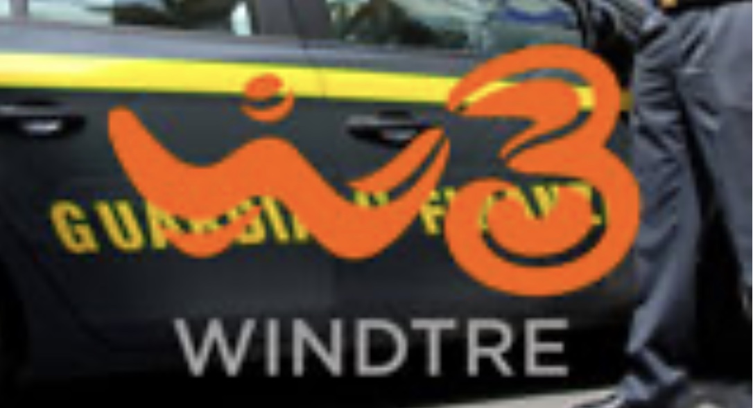 WINDTRE:truffati nei servizi a pagamento per i cellulari, tra gli 11 indagati anche tre ex dirigenti Wind