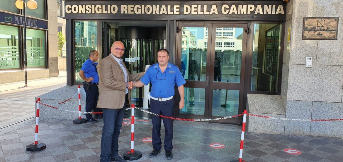 Entusiasmo tra le guardie particolari giurate per la candidatura del loro leader Giuseppe Alviti a Presidente della Regione Campania