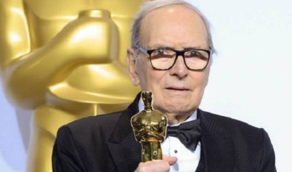 Ennio Morricone é morto. Una caduta fatale per l’Oscar