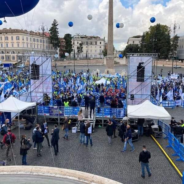 Giuseppe Alviti: alla manifestazione a Roma in piazza del popolo contro le aggressioni agli uomini in divisa era presente il Sen. Matteo Salvini