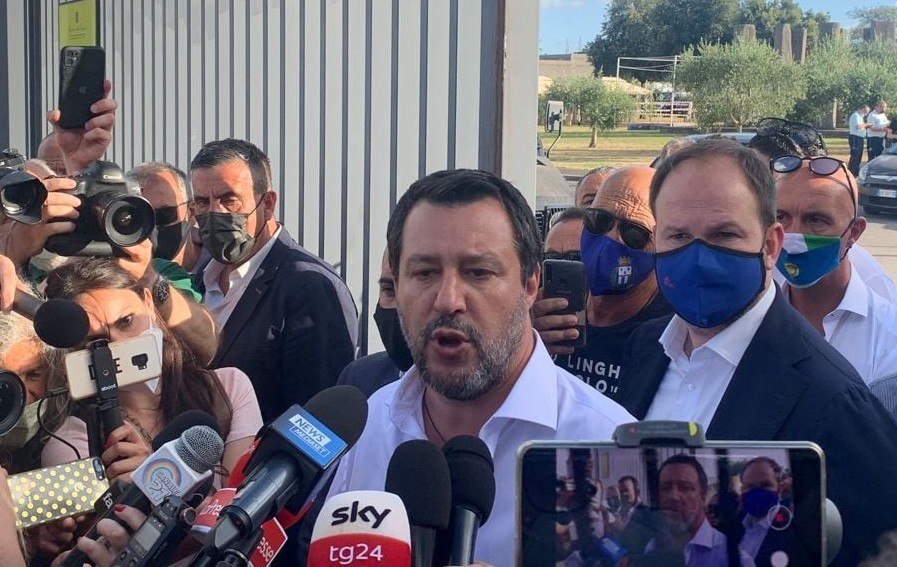 SALVINI IN GALERA. La visita del leader leghista è un flop, sindacati degli agenti scontenti per gli impegni non mantenuti quando era Ministro