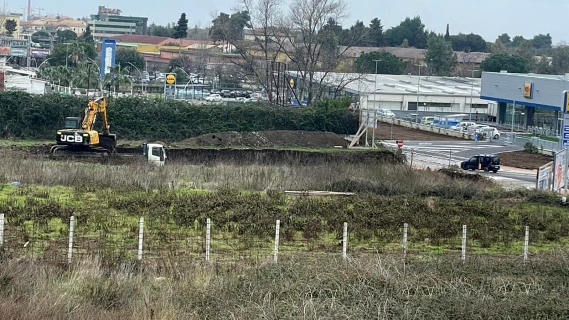 In Via Borsellino dopo Famila, Lidl, Md, Sigma e Conad chi apre in nome dell’area a verde pubblico?