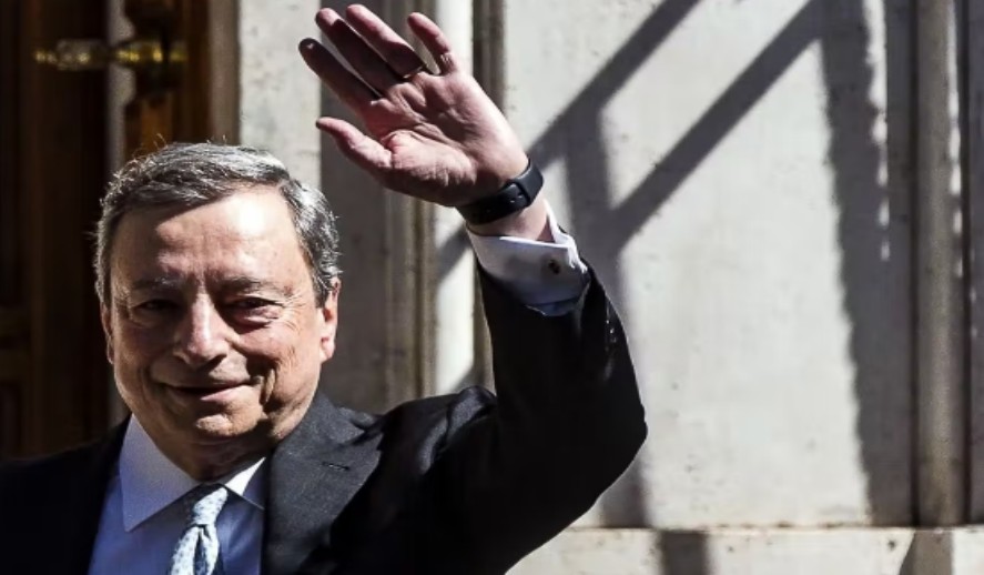 Finalmente c’è l’ uscita di scena di Draghi