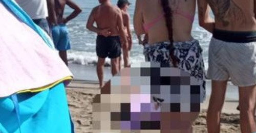 Padre e figlio di 6 anni annegati nel mare di Ischitella