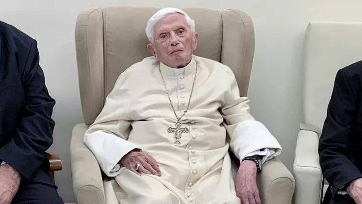 E’ morto il Papa emerito Benedetto XVI