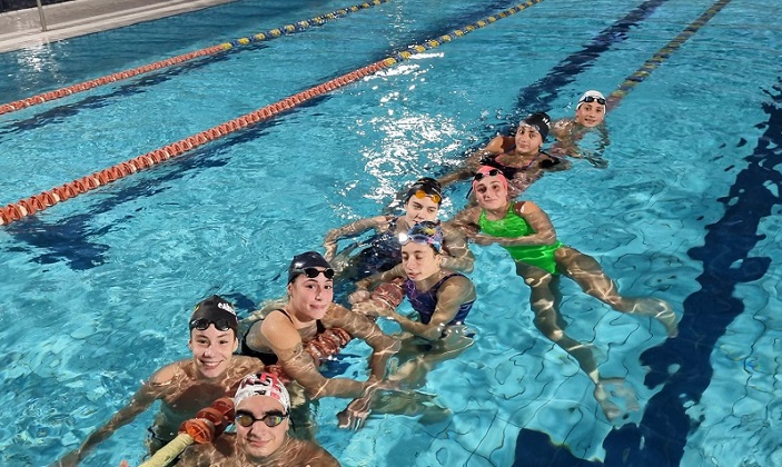 Caserta, piscina che non riapre, sparito il bando