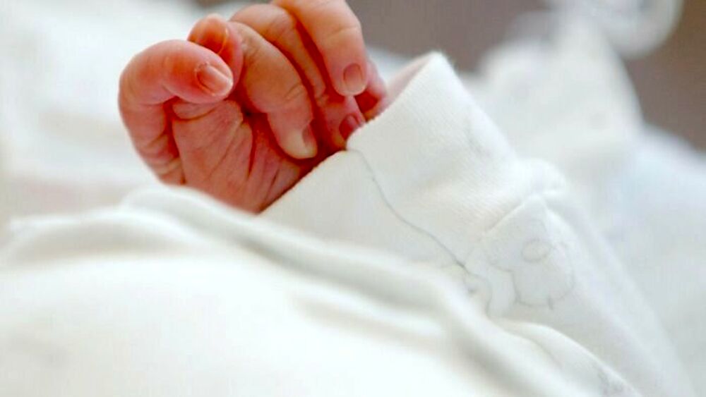 Giallo a S. Maria a Vico, neonata trovata morta con ustioni sul corpicino