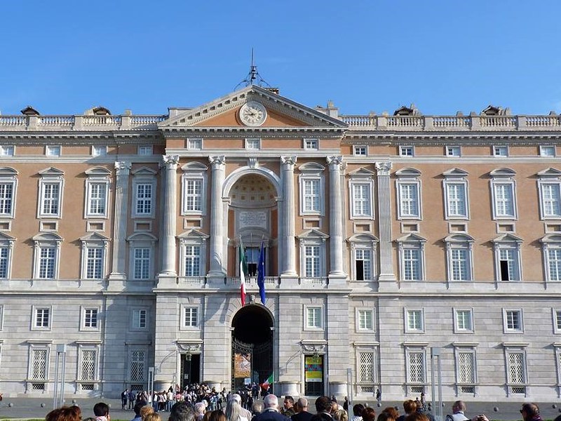 Aperture extra della Reggia di Caserta