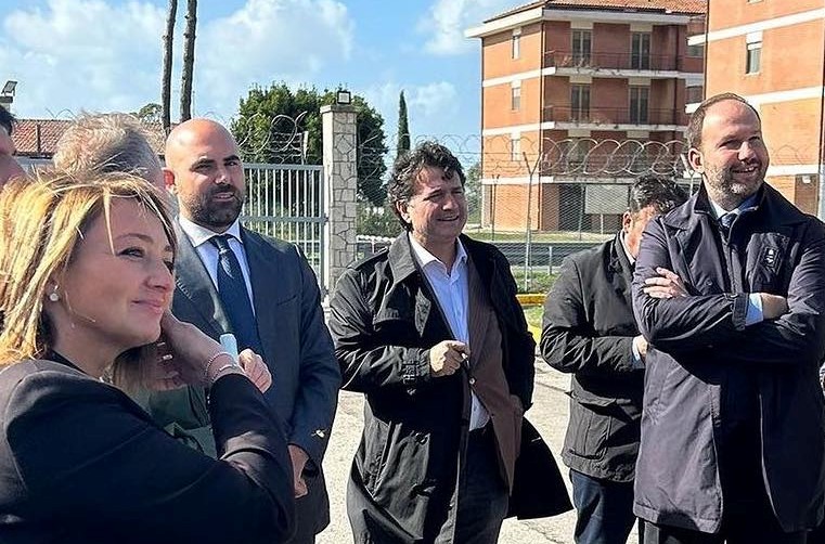 Zinzi: “La visita all’Aeroporto militare segna il passo di un impegno serio e concreto”