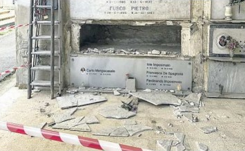 Tomba profanata, rubati i resti del defunto Francesco