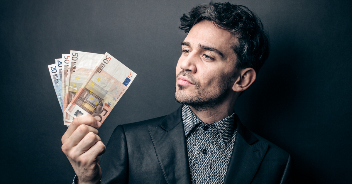 A CASERTA I SOLDI CHE GIRANO,  NON SEMPRE SONO PULITI.