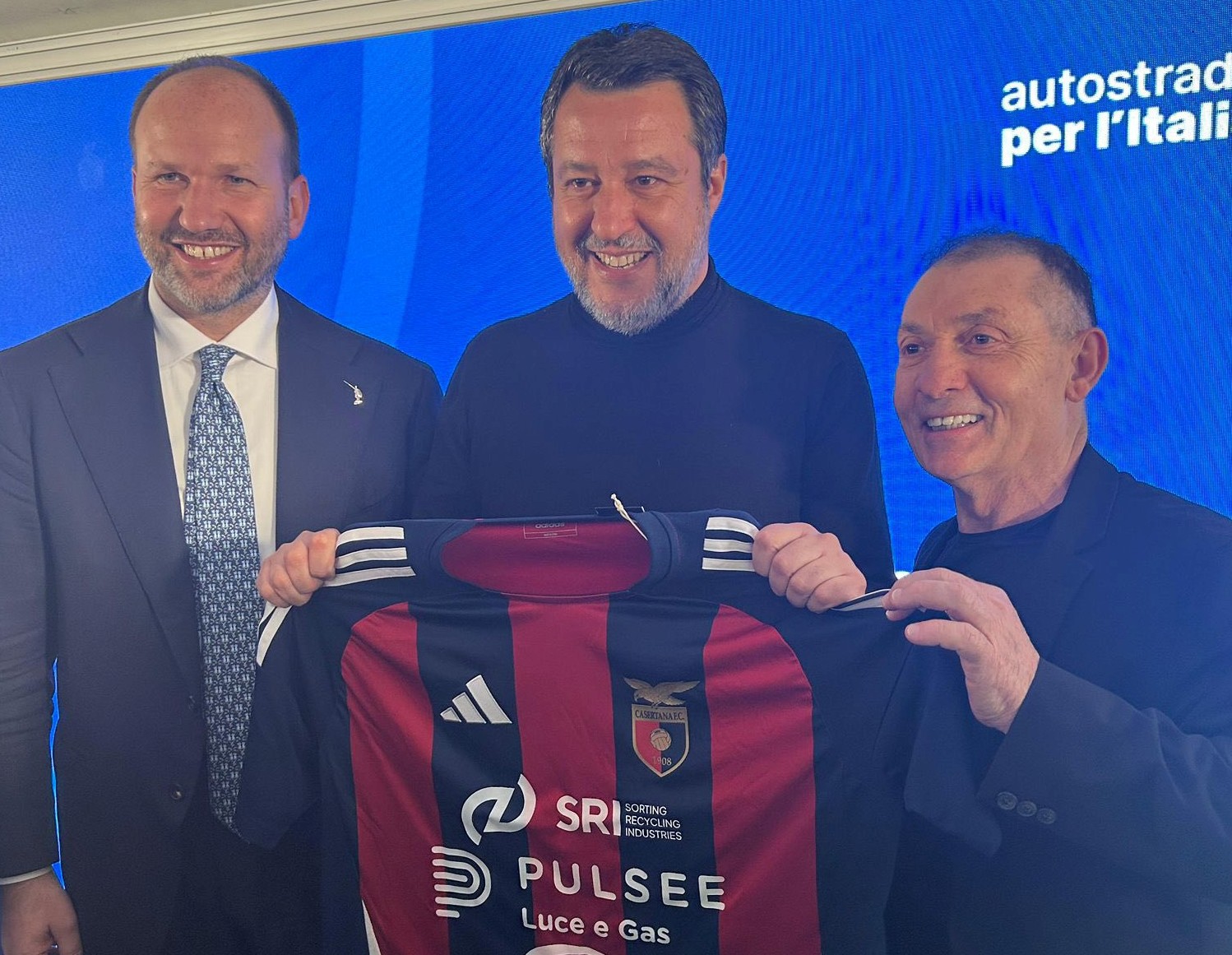 “SALVINI ROSSONERO, MA AL CASELLO TOCCA IL ROSSOBLÙ”