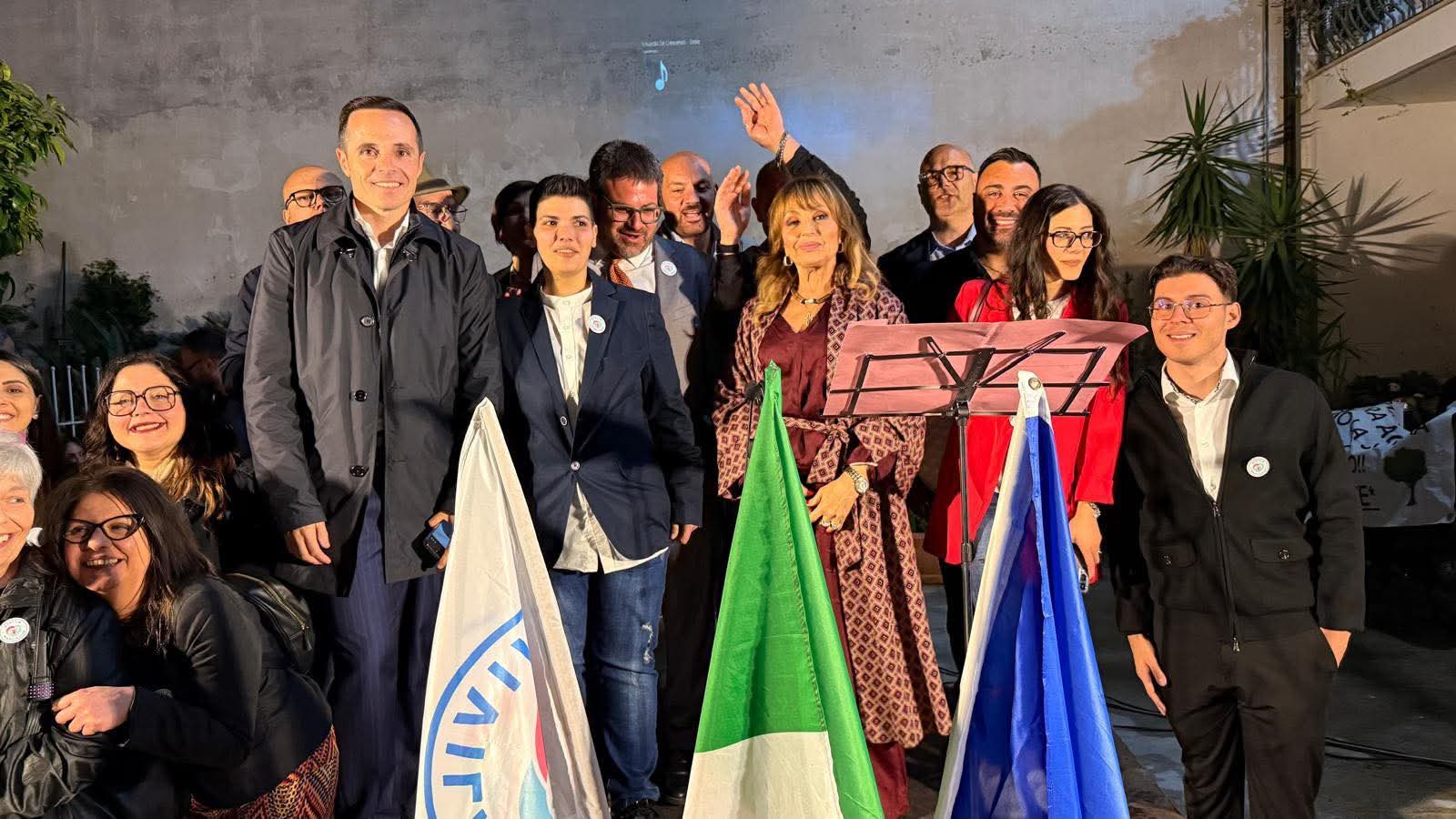 MARCIANISE, LA CAMPAGNA ELETTORALE SCIVOLA NEL FANGO: “ATTACCHI SESSISTI” CONTRO MARIA LUIGIA IODICE, ESPLODE LA POLEMICA